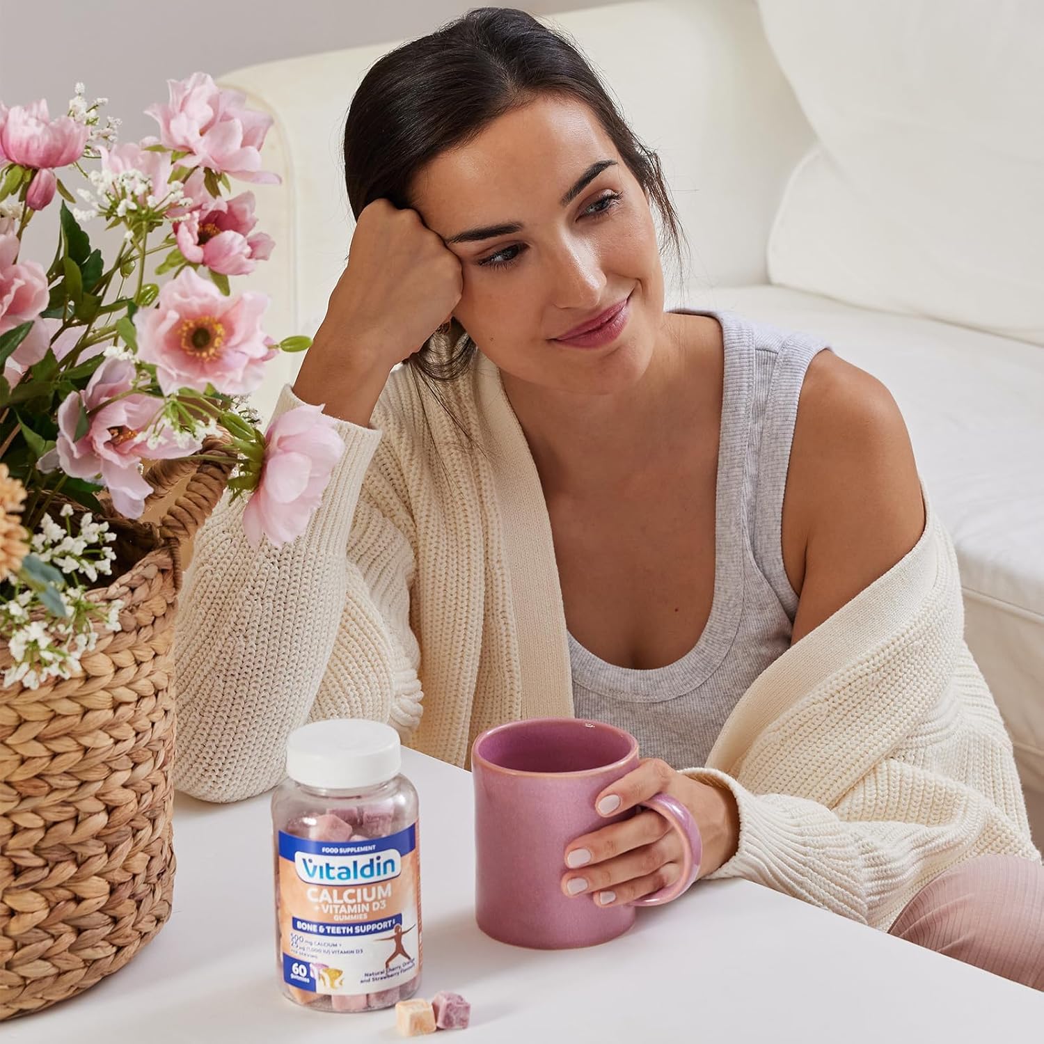 VITALDIN Calcium + Vitamin D3 Gummies - 500mg Calcium & 1,000 IU Vitamin D Per Dose - 60 Gums (for 1 Month) Fruit Flavour - Strengthens Bones & Teeth - Gluten Free - For Kids & Adults - Image 6