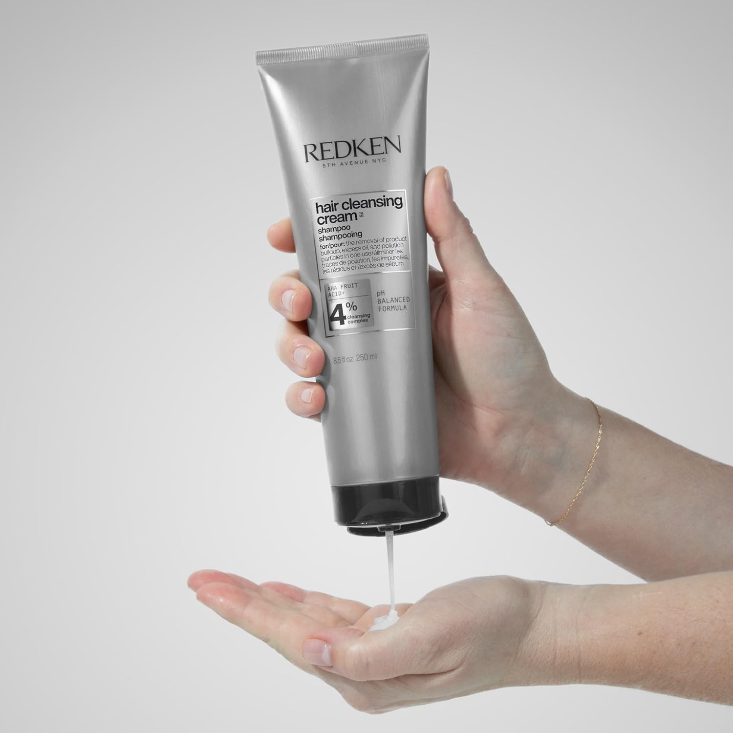 REDKEN - Detox Shampoo - Purifies & Refreshes - Removes Pollution Residues - Silicone Free - AHA Fruit Acids - All Hair Types - Hair Cleansing Cream - 250 ml - Image 7