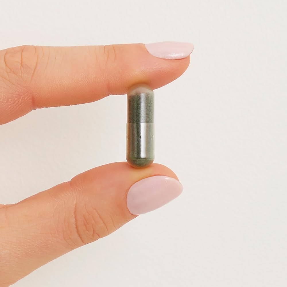 Solgar Spirulina - Tone and Vitality - High Quality - Natural Defences - Vegan - Rich in Protein - Food Supplement - Bottle of 80 Capsules - Image 6