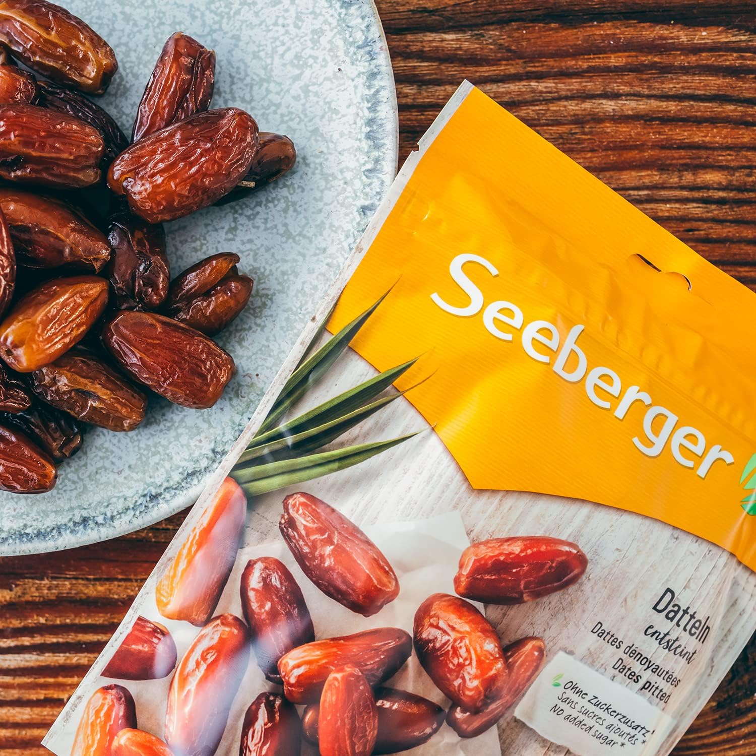 Seeberger Dates: Honey flavoured dates with creamy flesh - for naturally sweetening dishes - pitted, dried and unsulfur - without added sugar (1 x 200g) - Image 4