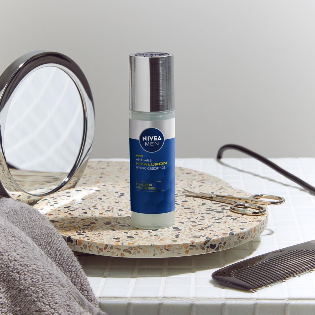 NIVEA MEN Hyaluron Hydro Anti-Ageing Gel for Refreshing Face with Hyaluronic Acid and Pro-Retinol, Fast Absorbing Gel for 24-Hour Intense Hydration and Visible Relief - Image 6
