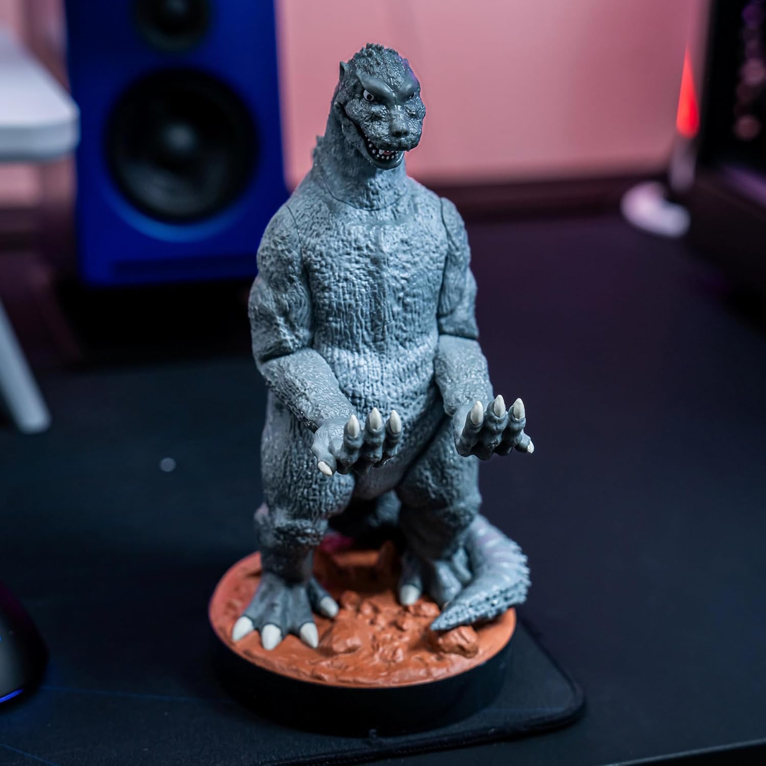 Exquisite Gaming: Toho Godzilla Gojira King of Monsters - Cable Guys Original Controller and Phone Holder, Collectible Device Holder, Licensed Figure - Image 3