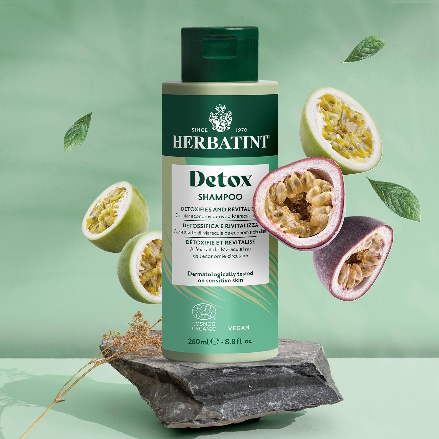Herbatint Detox Shampoo, Detoxifying and Revitalising Shampoo - 260 ml | Cleanses and Releases Scalp and Hair from Impurities | Certified Organic Cosmos Organic, 98% Natural Ingredients, Vegan - Image 3